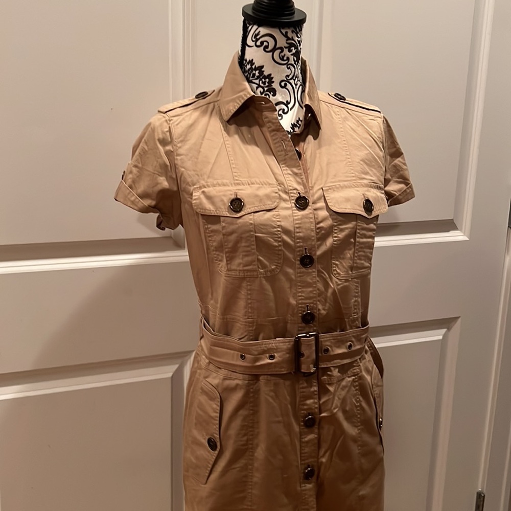 Burberry dress - Picture 12 of 12